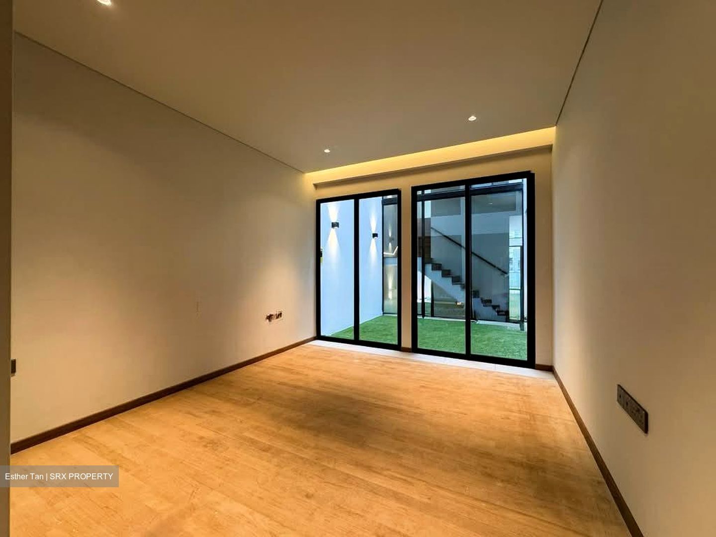 Lorong N Telok Kurau (D15), Terrace #552095891